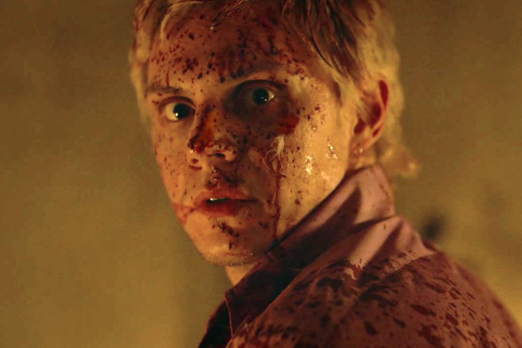 Mr Gallant covered in blood